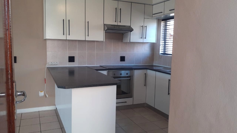 To Let 3 Bedroom Property for Rent in Bluewater Bay Western Cape